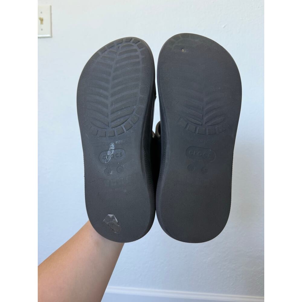 Crocs Classic Crush Platform Sandals Two Strap Black Sz M7 W9 Casual Beach - Picture 7 of 8